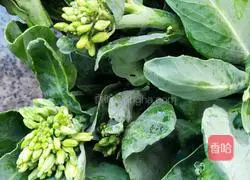 Illustration of how to make stir-fried cabbage cake 2