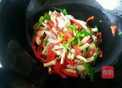 Illustration of how to make fried mushrooms with pepper 6