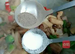 Illustration of how to make farm-style stir-fried pork 11