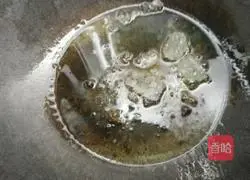 Home-style braised yellow rice Chicken recipe illustration 4