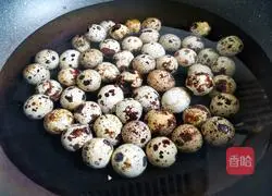 Illustration of how to make spiced braised quail eggs 3