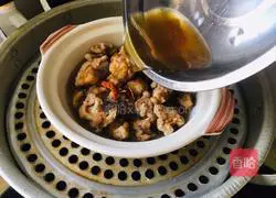 Illustration of how to make a bowl of steamed duck 4