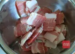 Illustration of how to make Sichuan Spicy Rice Steamed Pork 3