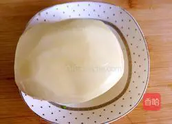 Illustration of how to make oily meat and potato slices 2