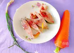 Illustration of how to make steamed sea fish with carrots 2