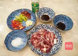 Illustration of how to make stir-fried duck gizzards 3