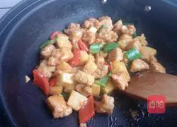 Illustration of how to make pineapple sweet and sour pork 13