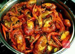 Illustration of how to make spicy hot pot crayfish 7