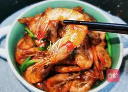 Illustration of braised shrimp in oil 7