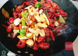 Illustration of how to make spicy crayfish 7