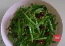Illustration of how to make stir-fried green beans 6