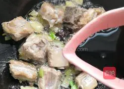 Illustration of how to make braised tofu with spareribs 13