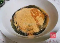 Illustration of how to make steamed loach 5