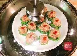 Illustration of how to make long beans stuffed with meat 10