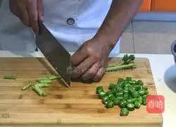 Illustration of how to make cumin-grilled cauliflower 3