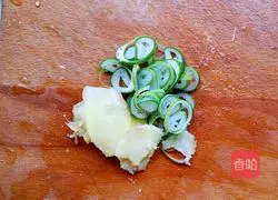 Illustration of how to make pork and potato slices 3