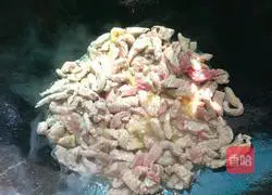 Illustration of how to eat cold meat 8