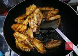 Cola Chicken Wings Recipe Illustration 3