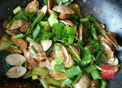 Illustration of how to stir-fry 60-year-old croquettes 8