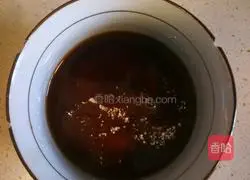 Illustration of how to make Jinxiang Yuying (White Jade Roll with Thai Sauce) 2