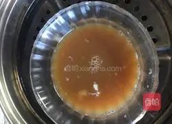 Steam Illustration of how to make poached eggs 3