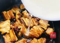 Illustration of how to make a joyful New Year's Eve dinner 13