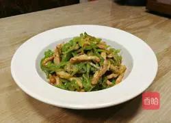 Illustration of how to make spicy shredded chicken 6