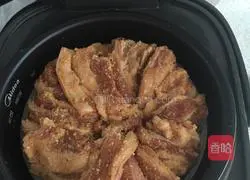 Illustration of how to make steamed pork in rice cooker 5