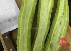 Bitter Melon Scrambled Egg Recipe Illustration 1