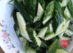 Illustration of how to make fried pork with yellow flowers 1 