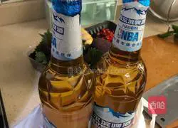 Illustration of how to make waterless pig trotters 2