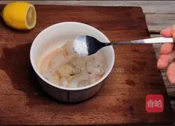 Illustration of how to make shrimp balls with mustard sauce 3