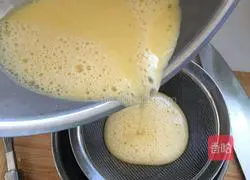 Illustration of how to make egg dumplings 18