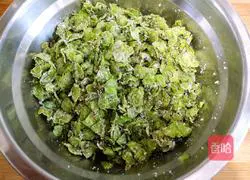 Illustration of how to make steamed elm money 5