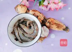 Illustration of how to make fried lotus root with shrimps 1