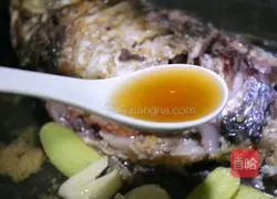 Exclusive Braised Crucian Carp Recipe Illustration 3