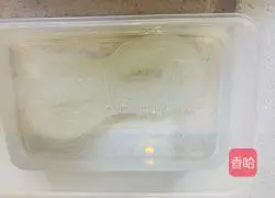 Illustration of steamed seafood with garlic 3