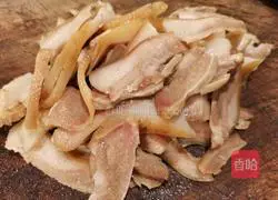 Illustration of how to make fried pork mouth with chili pepper 1