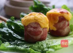 Bacon and Taro Illustration of how to make a roll 1