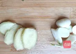 Illustration of grilled chicken drumsticks 3