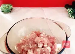 Illustration of how to make steamed edamame with minced meat 3