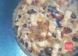 Illustration of home braised pork recipe 7