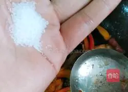 Illustration of how to make fried pork slices with colored pepper 7