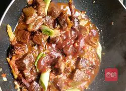 Illustration of how to stew beef brisket with tomatoes and potatoes 12