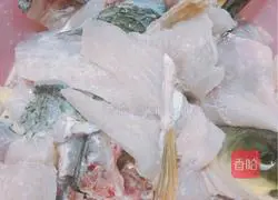 Illustration of how to make spicy rattan pepper fish 1