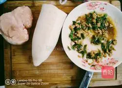 Illustration of how to make Carrot Girl and Chicken Uncle 1