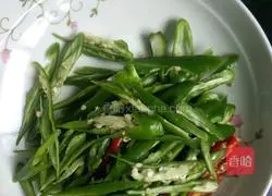  Illustration of how to make fried pork with pepper 2