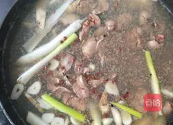 Illustration of how to stir-fry pigeon liver 3