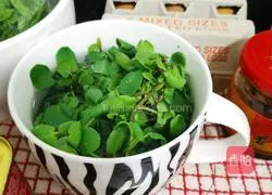 Ten-minute quick meal: Illustration of how to make spicy side dishes 3