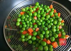 Xinwen Gourmet Stir-fried Minced Pork Beans Recipe Illustration 4